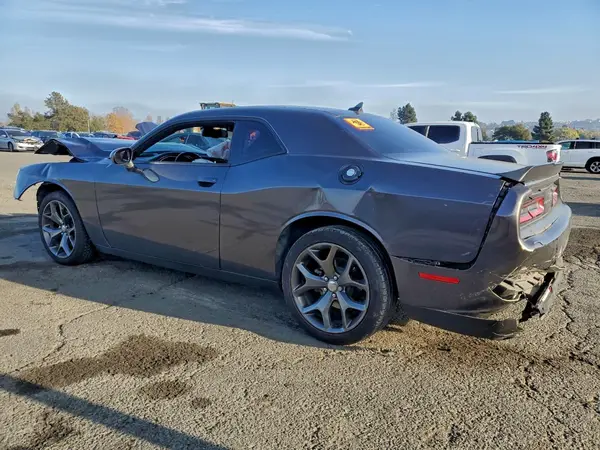 2C3CDZAG7GH329676 2016 DODGE CHALLENGER - Image 2