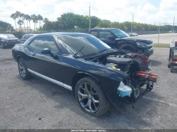 2C3CDZAG7GH351905 2016 DODGE CHALLENGER - Image 1
