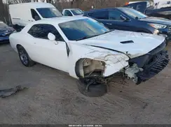 2C3CDZAG7GH352732 2016 DODGE CHALLENGER