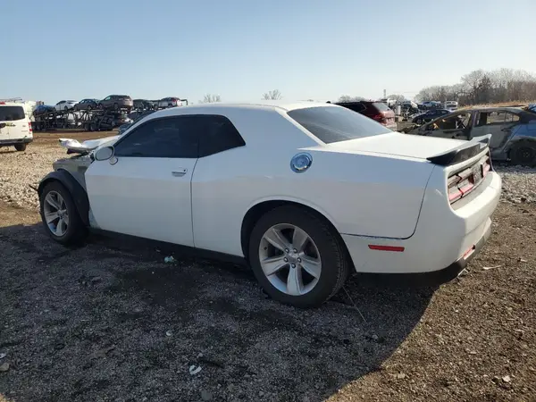 2C3CDZAG7GH353783 2016 DODGE CHALLENGER - Image 2