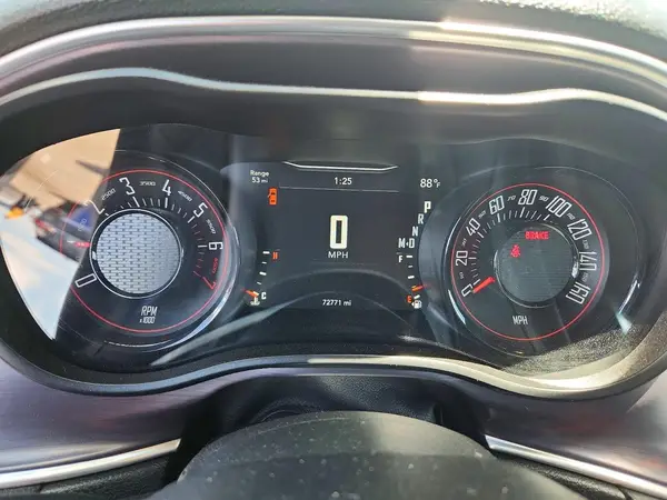 2C3CDZAG7HH502789 2017 DODGE CHALLENGER - Image 7