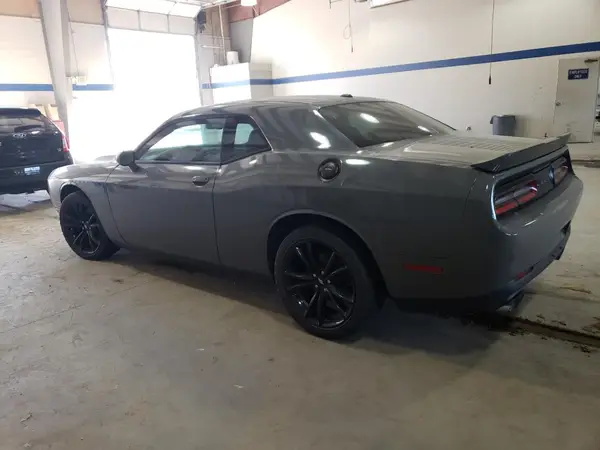 2C3CDZAG7HH554147 2017 DODGE CHALLENGER - Image 2