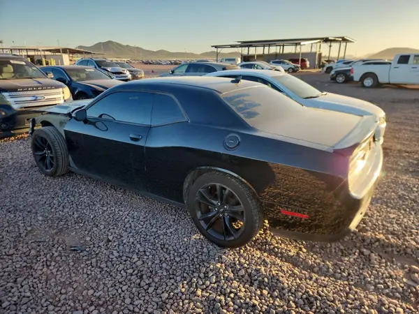 2C3CDZAG7HH574351 2017 DODGE CHALLENGER - Image 2