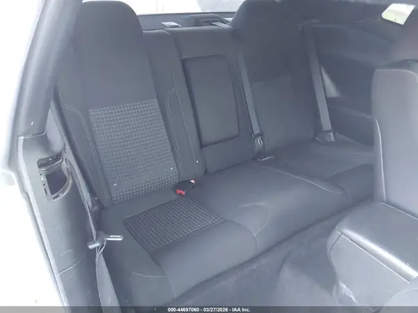 2C3CDZAG7HH584782 2017 DODGE CHALLENGER - Image 8
