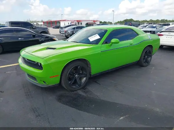 2C3CDZAG7HH627114 2017 DODGE CHALLENGER - Image 2