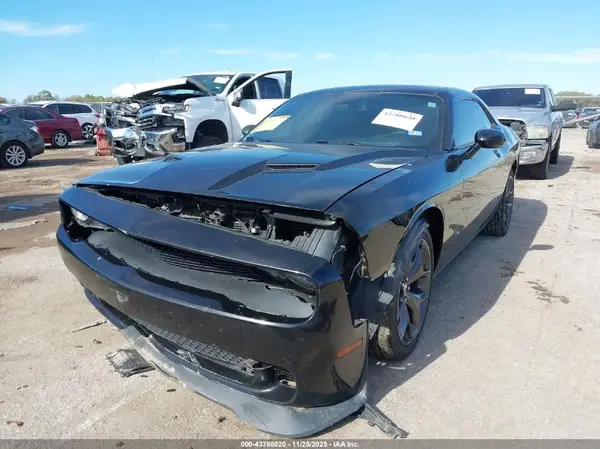2C3CDZAG7HH656516 2017 DODGE CHALLENGER - Image 2