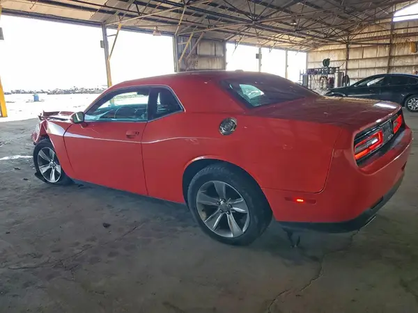2C3CDZAG7HH659075 2017 DODGE CHALLENGER - Image 2