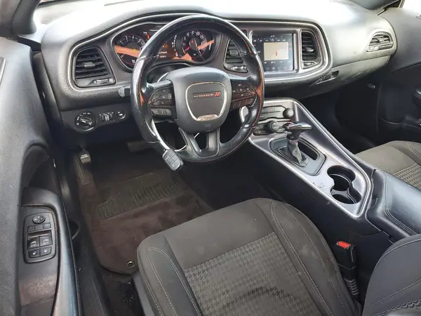 2C3CDZAG7JH128268 2018 DODGE CHALLENGER - Image 8