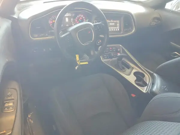 2C3CDZAG7JH128402 2018 DODGE CHALLENGER - Image 8