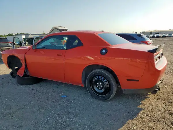 2C3CDZAG7JH165983 2018 DODGE CHALLENGER - Image 2