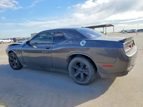 2C3CDZAG7JH215152 2018 DODGE CHALLENGER - Image 2
