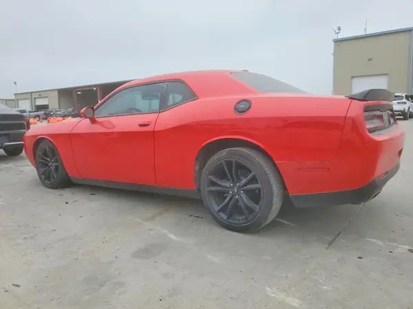 2C3CDZAG7JH216804 2018 DODGE CHALLENGER - Image 2