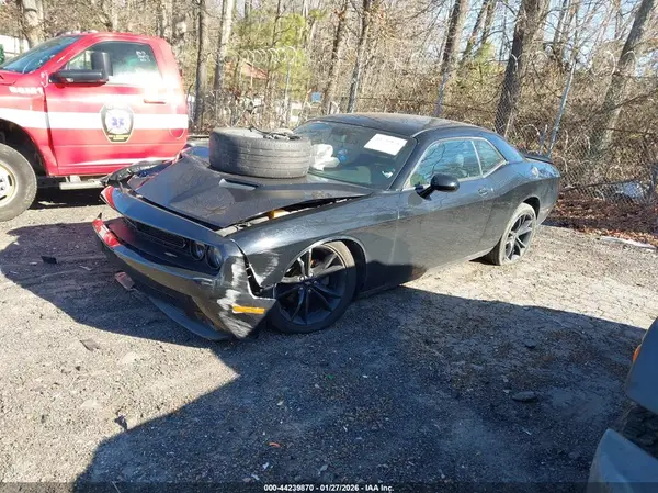 2C3CDZAG7JH217273 2018 DODGE CHALLENGER - Image 2
