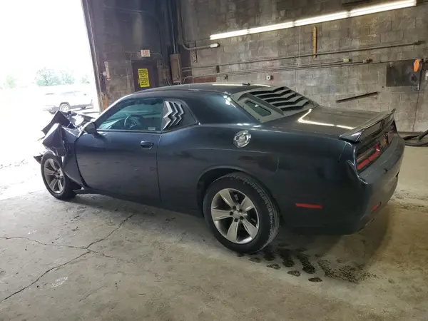 2C3CDZAG7JH237488 2018 DODGE CHALLENGER - Image 2