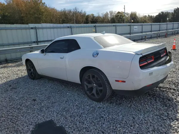 2C3CDZAG7JH258230 2018 DODGE CHALLENGER - Image 2