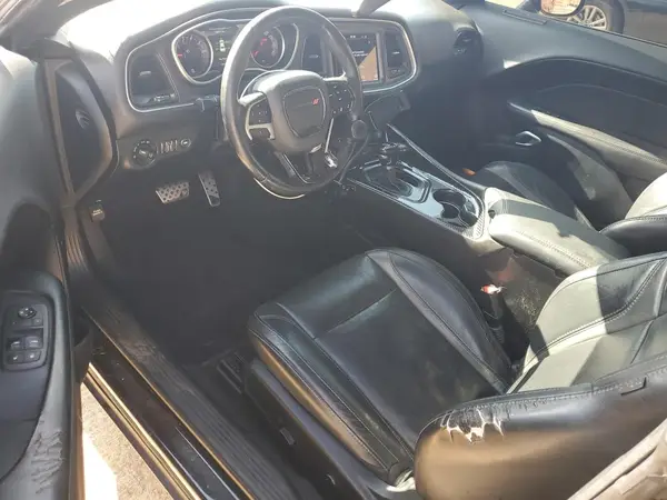 2C3CDZAG7JH258888 2018 DODGE CHALLENGER - Image 8