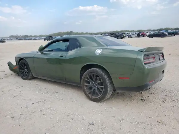 2C3CDZAG7JH272029 2018 DODGE CHALLENGER - Image 2