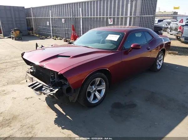 2C3CDZAG7JH272077 2018 DODGE CHALLENGER - Image 2