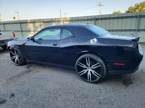 2C3CDZAG7JH294550 2018 DODGE CHALLENGER - Image 2