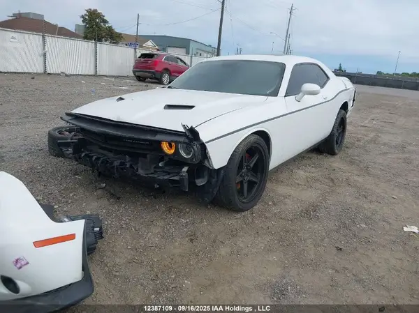2C3CDZAG7JH309578 2018 DODGE CHALLENGER - Image 2