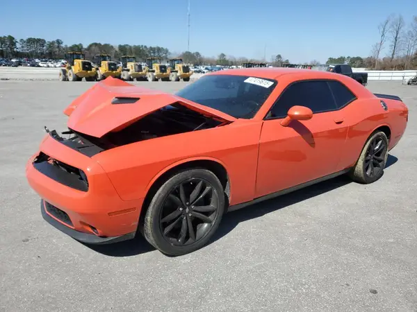 2C3CDZAG7JH334030 2018 DODGE CHALLENGER - Image 1