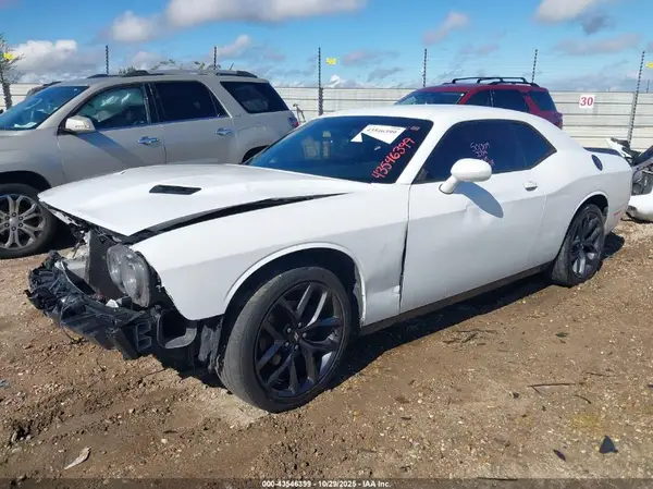 2C3CDZAG7KH501309 2019 DODGE CHALLENGER - Image 2