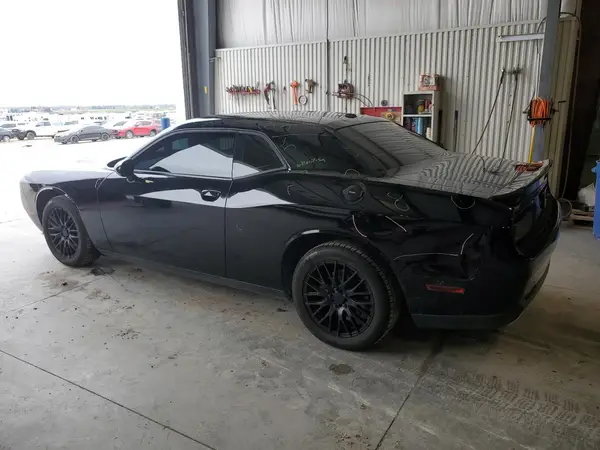 2C3CDZAG7KH504128 2019 DODGE CHALLENGER - Image 2