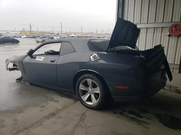 2C3CDZAG7KH532043 2019 DODGE CHALLENGER - Image 2