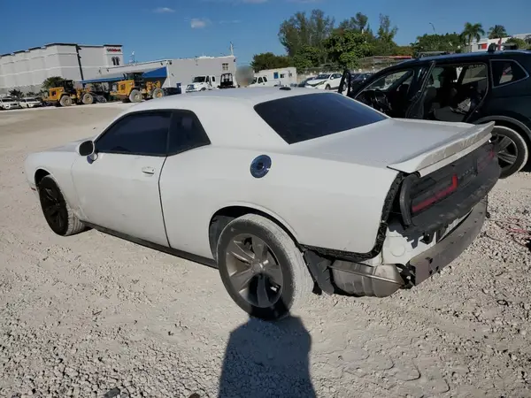 2C3CDZAG7KH561574 2019 DODGE CHALLENGER - Image 2