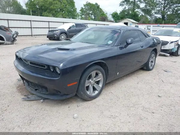 2C3CDZAG7KH565382 2019 DODGE CHALLENGER - Image 2
