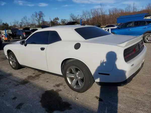 2C3CDZAG7KH570999 2019 DODGE CHALLENGER - Image 2