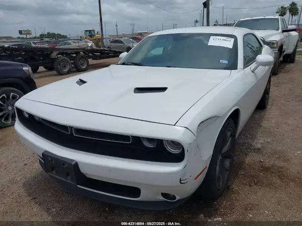 2C3CDZAG7KH596311 2019 DODGE CHALLENGER - Image 2