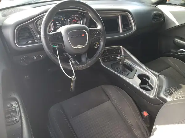 2C3CDZAG7KH629677 2019 DODGE CHALLENGER - Image 8