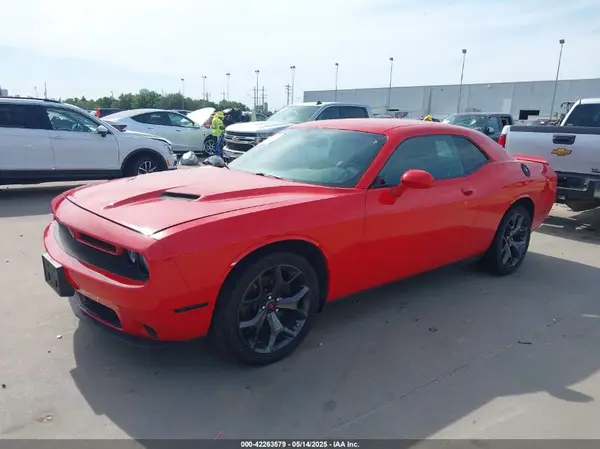 2C3CDZAG7KH634586 2019 DODGE CHALLENGER - Image 2