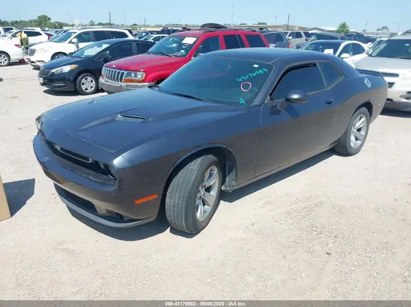 2C3CDZAG7KH634636 2019 DODGE CHALLENGER - Image 2