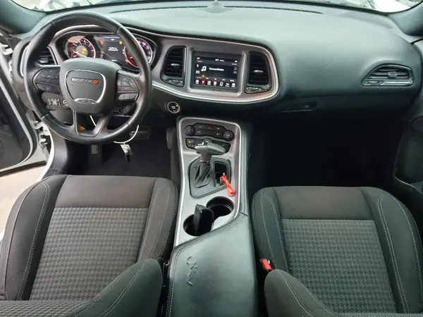 2C3CDZAG7KH668656 2019 DODGE CHALLENGER - Image 8