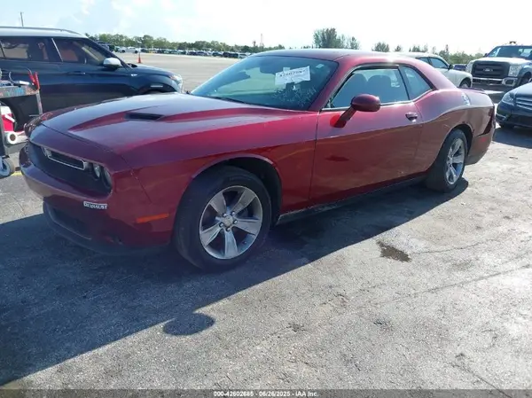 2C3CDZAG7KH669094 2019 DODGE CHALLENGER - Image 2