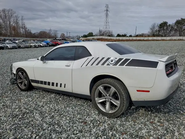 2C3CDZAG7KH669533 2019 DODGE CHALLENGER - Image 2