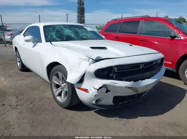 2C3CDZAG7KH669998 2019 DODGE CHALLENGER - Image 1