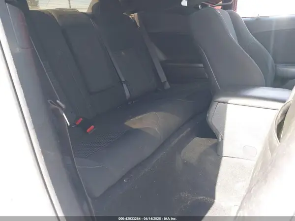 2C3CDZAG7KH669998 2019 DODGE CHALLENGER - Image 8