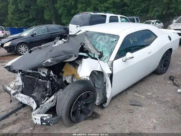 2C3CDZAG7KH672562 2019 DODGE CHALLENGER - Image 2