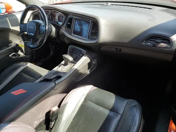 2C3CDZAG7KH677731 2019 DODGE CHALLENGER - Image 8