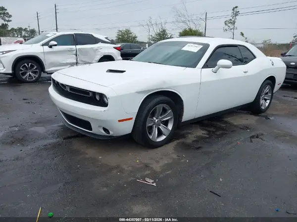 2C3CDZAG7KH687787 2019 DODGE CHALLENGER - Image 2