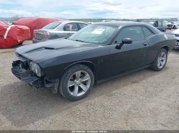 2C3CDZAG7KH733473 2019 DODGE CHALLENGER - Image 2