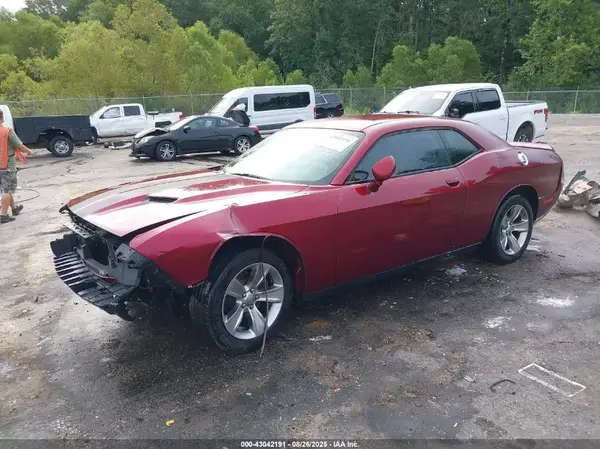 2C3CDZAG7KH734025 2019 DODGE CHALLENGER - Image 2