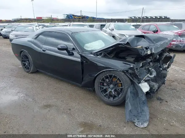 2C3CDZAG7KH758468 2019 DODGE CHALLENGER - Image 1