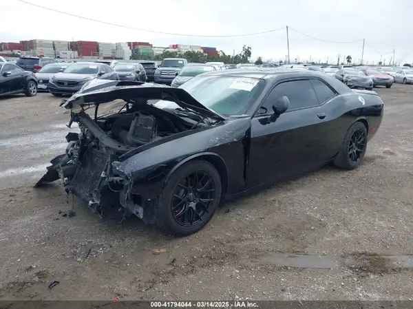 2C3CDZAG7KH758468 2019 DODGE CHALLENGER - Image 2