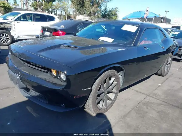 2C3CDZAG7LH159717 2020 DODGE CHALLENGER - Image 2