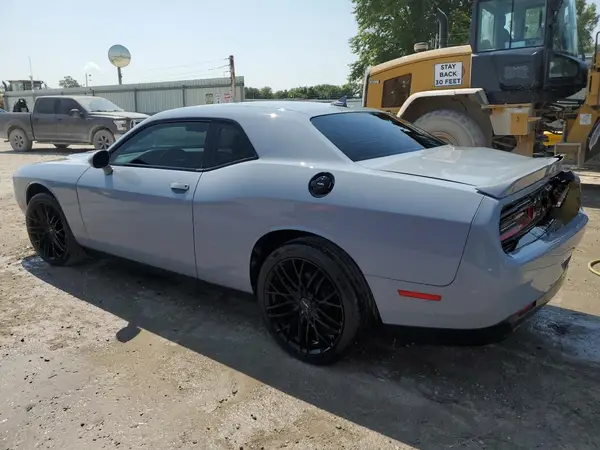 2C3CDZAG7LH203764 2020 DODGE CHALLENGER - Image 2