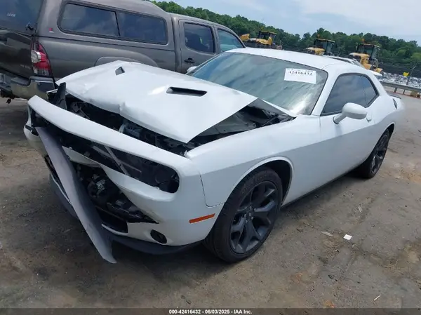 2C3CDZAG7LH227045 2020 DODGE CHALLENGER - Image 2